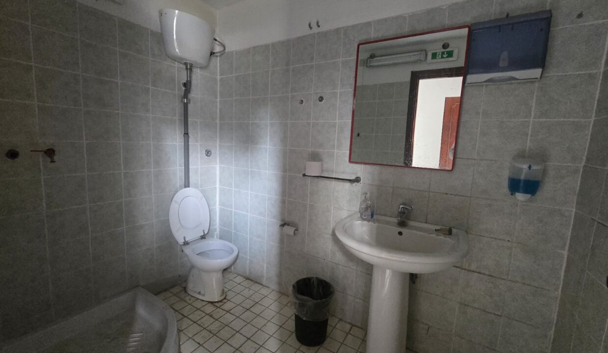 WhatsApp Image 2025-04-23 at 17.11.05 (1)
